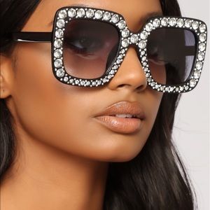 Rhinestone Sunglasses 😎